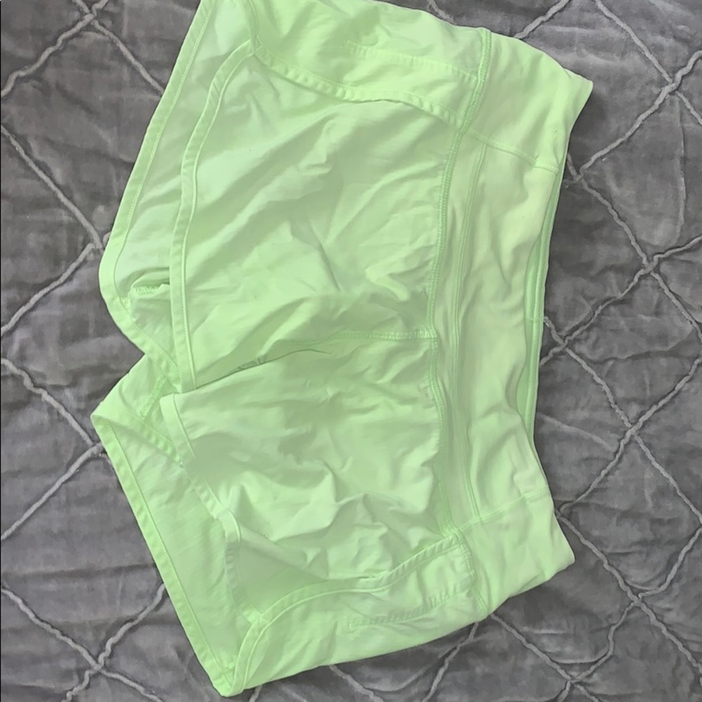 Lululemon speed up shorts size 4